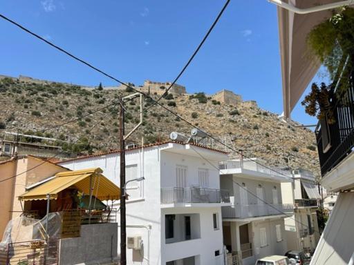 Under The Castle Apartment Nafplio Luaran gambar